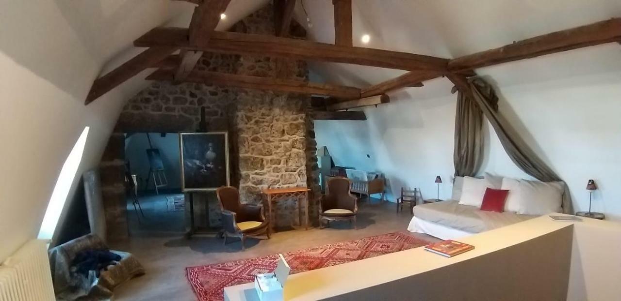 La Cure Grande Maison De Charme De 2 A 14 Personnes Saint-Urcize Екстер'єр фото